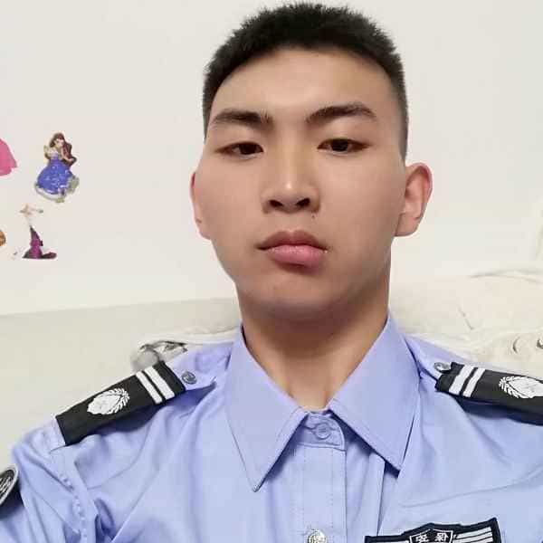 贵州26岁单身帅哥真诚找对象-新建征婚相亲网