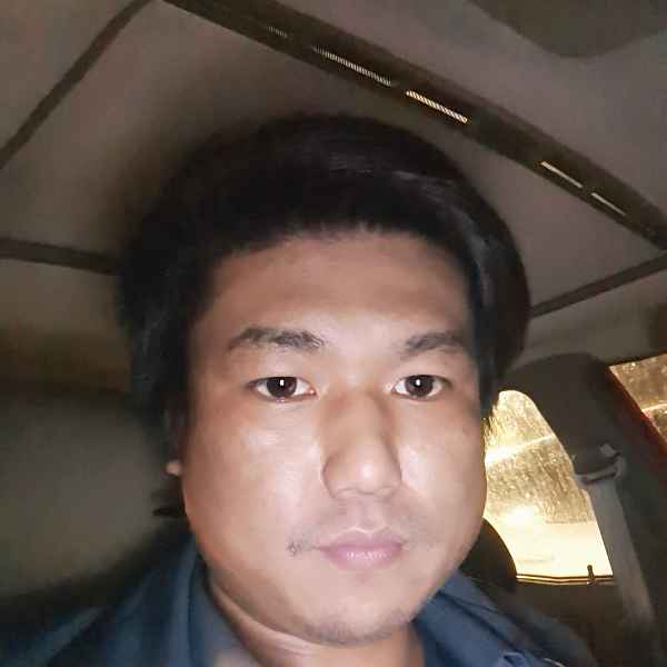 河南30岁单身帅哥真诚找对象-新建征婚相亲网