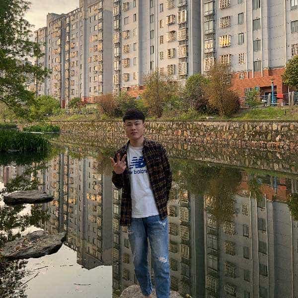 河南23岁单身帅哥真诚找对象-新建征婚相亲网