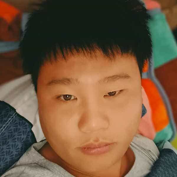 河南30岁单身帅哥真诚找对象-新建征婚相亲网