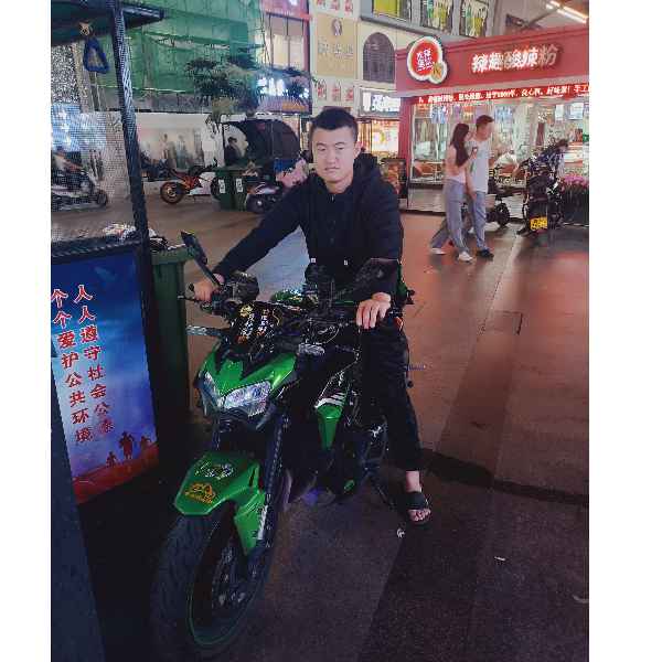 山东28岁单身帅哥真诚找对象-新建征婚相亲网