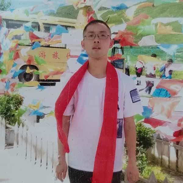 四川26岁单身帅哥真诚找对象-新建征婚相亲网