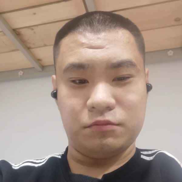 山东24岁单身帅哥真诚找对象-新建征婚相亲网