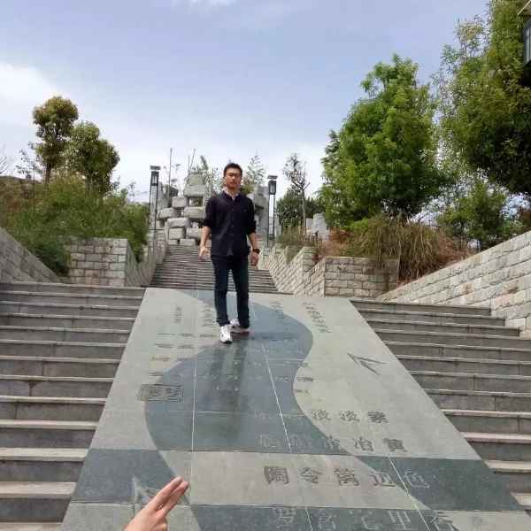 陕西27岁单身帅哥真诚找对象-新建征婚相亲网