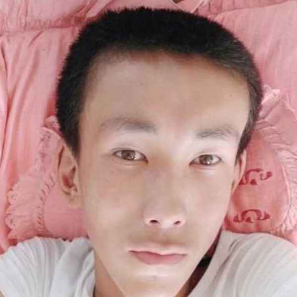 山东21岁单身帅哥真诚找对象-新建征婚相亲网