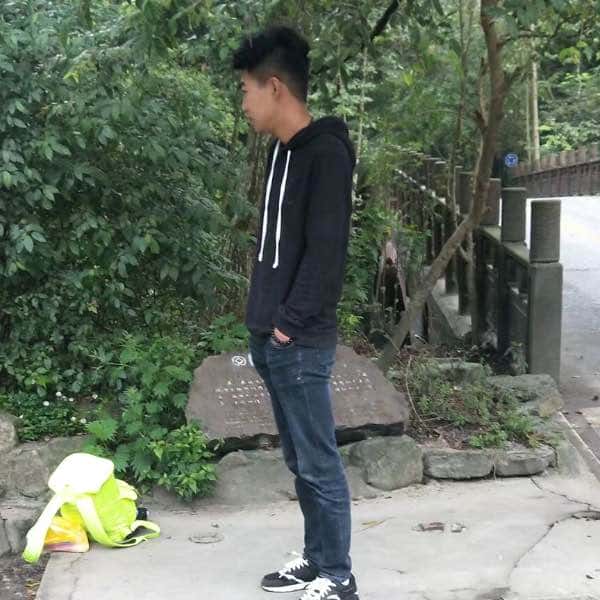 四川26岁单身帅哥真诚找对象-新建征婚相亲网