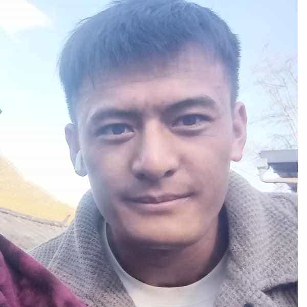 云南32岁单身帅哥真诚找对象-新建征婚相亲网