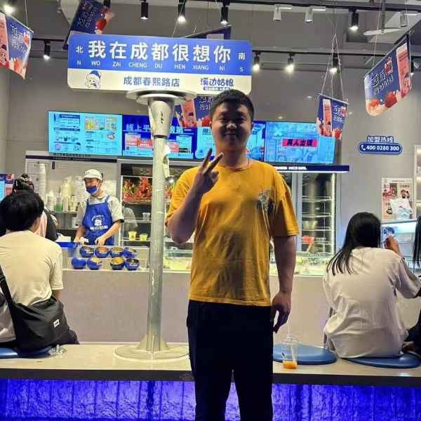 浙江26岁单身帅哥真诚找对象-新建征婚相亲网