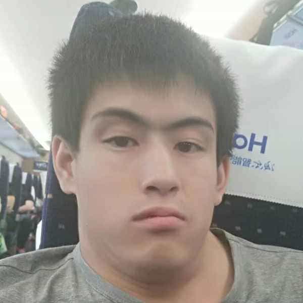 广东36岁单身帅哥真诚找对象-新建征婚相亲网