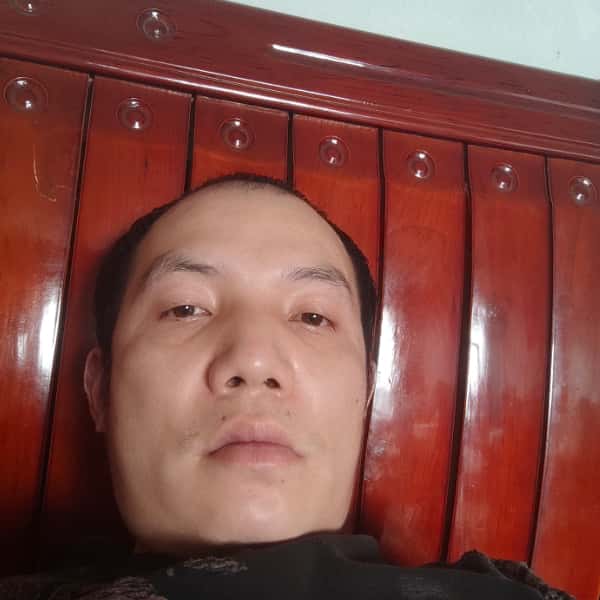 重庆35岁单身帅哥真诚找对象-新建征婚相亲网