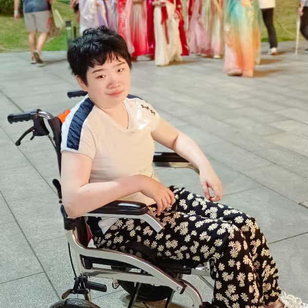北京26岁单身美女真诚找对象-新建征婚相亲网
