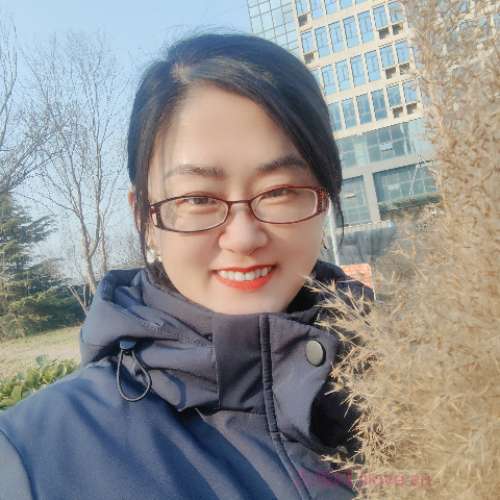 江苏42岁单身美女真诚找对象-新建征婚相亲网