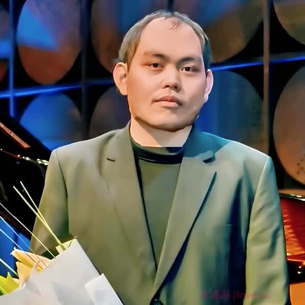 香港27岁单身帅哥真诚找对象-新建征婚相亲网